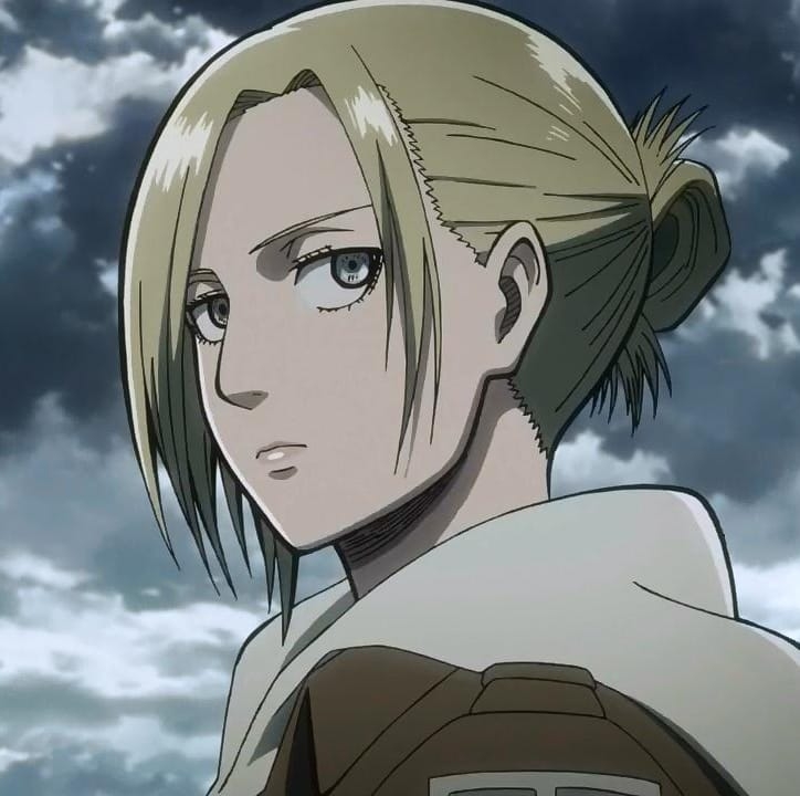 Annie Leonhart